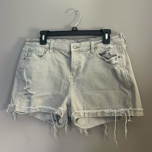 Old Navy Boyfriend Midrise Khaki Shorts
